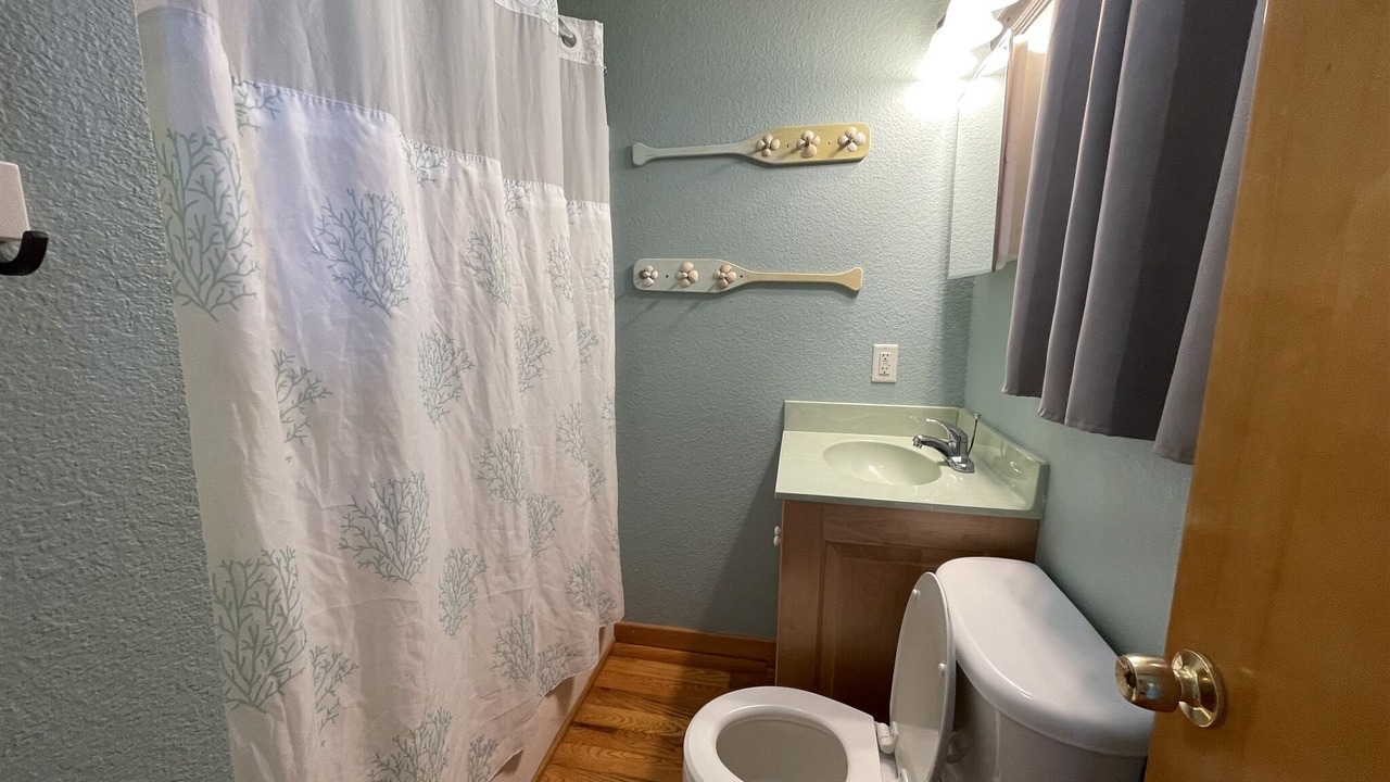 Photo of Bathroom in Hatteras