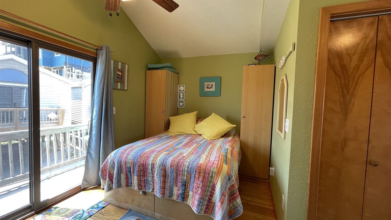 Photo of Bedroom in Hatteras