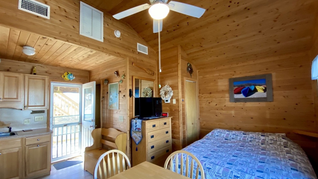 Photo of Bedroom in Hatteras