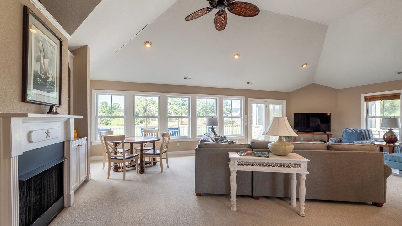Photo of Bedroom in Sea Scape
