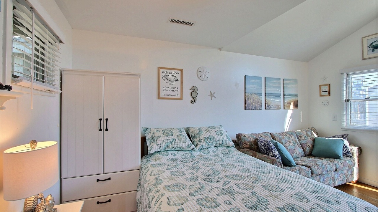 Photo of Bedroom in Hatteras