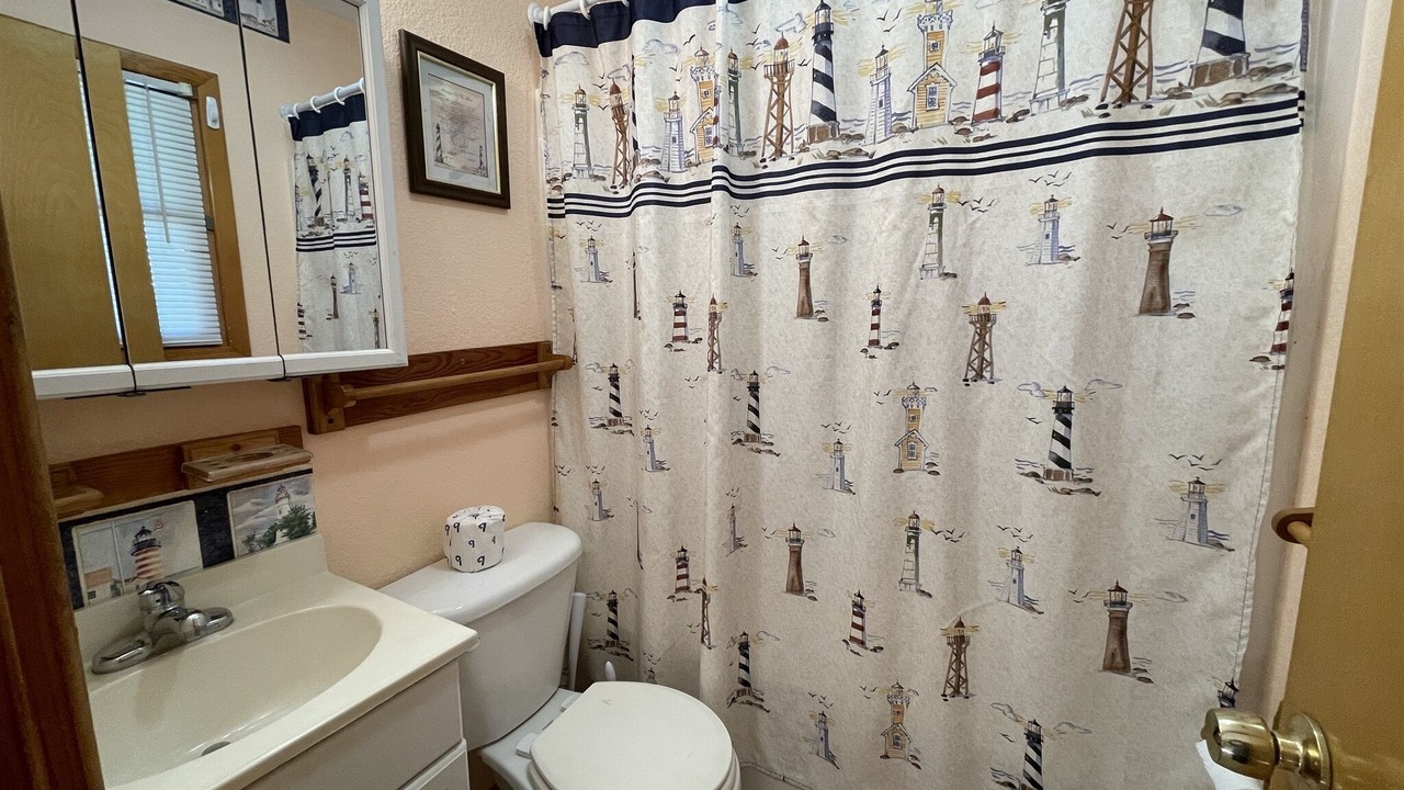Photo of Bathroom in Hatteras