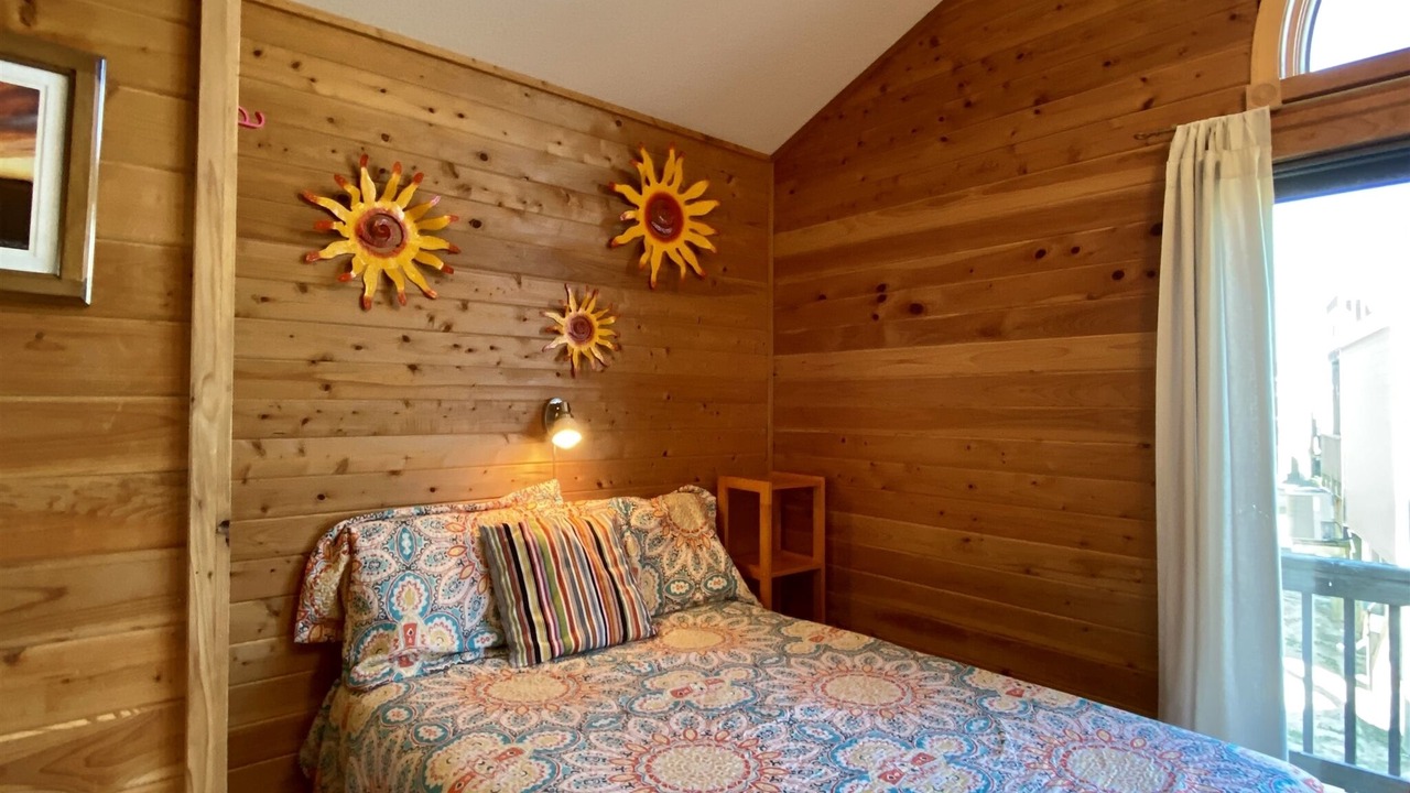 Photo of Bedroom in Hatteras