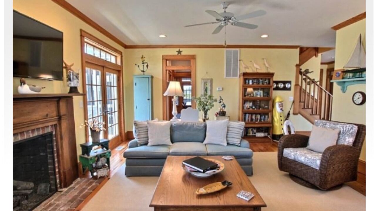 Photo of Livingroom in Corolla Village
