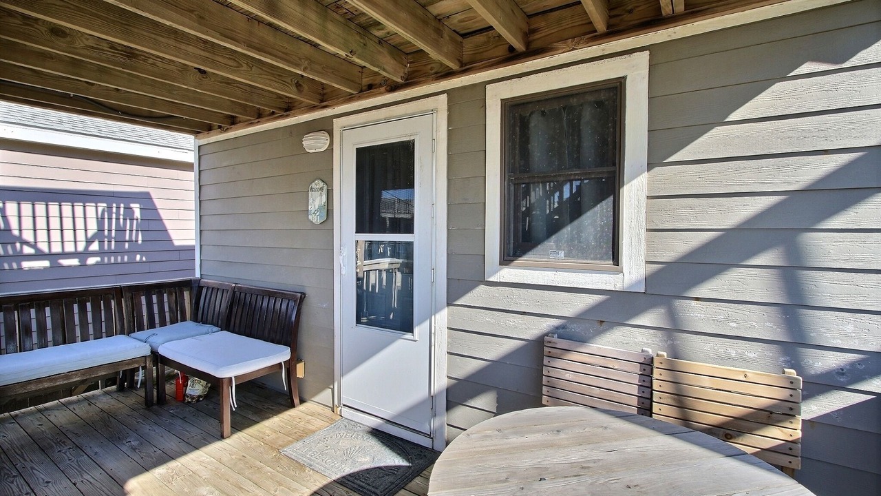 Photo of Patio Balcony in Hatteras
