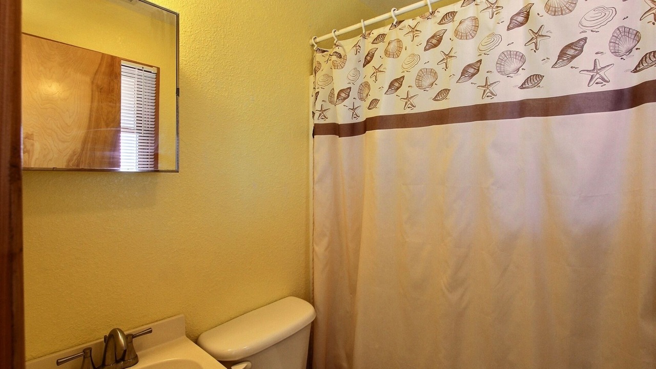 Photo of Bathroom in Hatteras