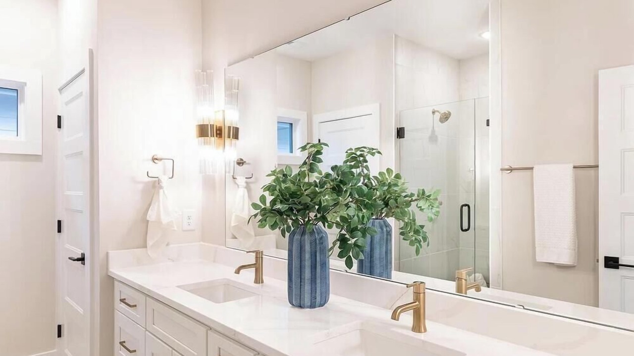Photo of Bathroom in Duke Park