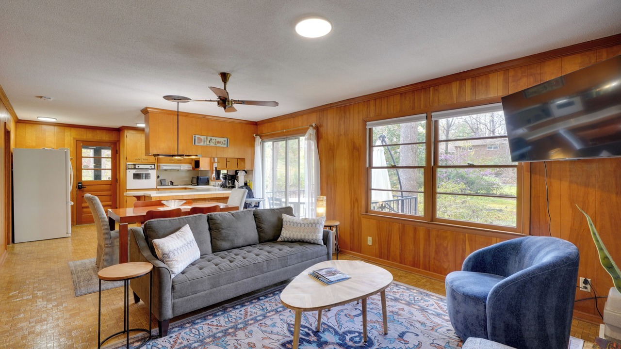 Photo of Livingroom in Cary