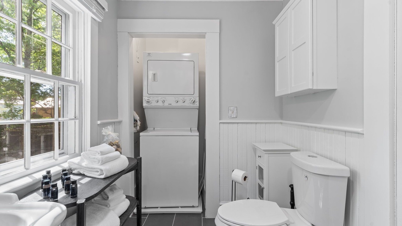 Photo of Bathroom in Wilmington Historic District