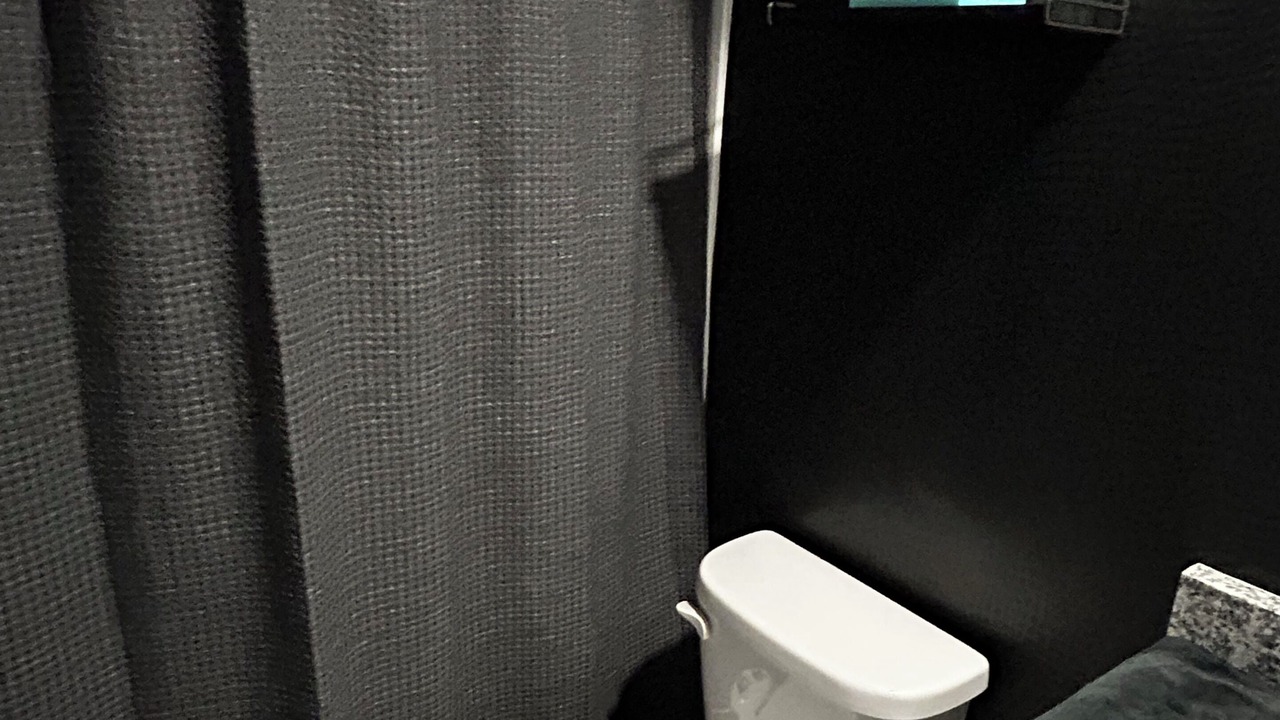 Photo of Bathroom in Peach Orchard