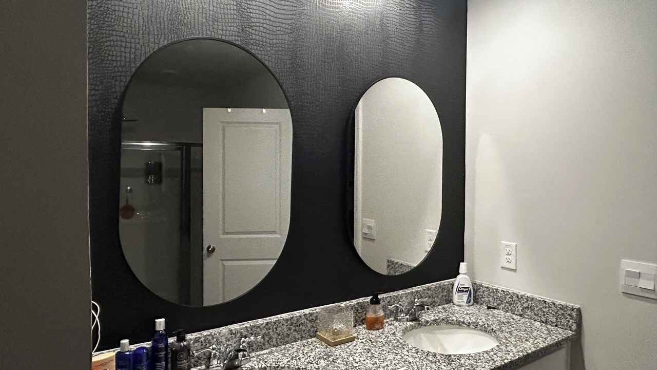Photo of Bathroom in Peach Orchard