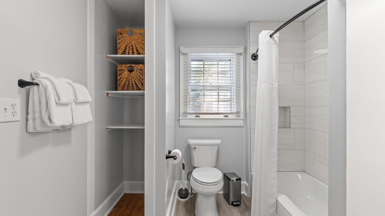 Photo of Bathroom in Wilmington Historic District