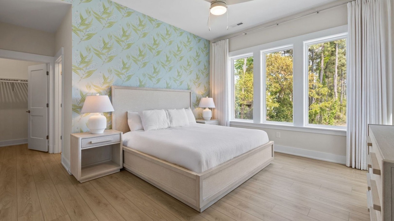 Photo of Bedroom in Colington