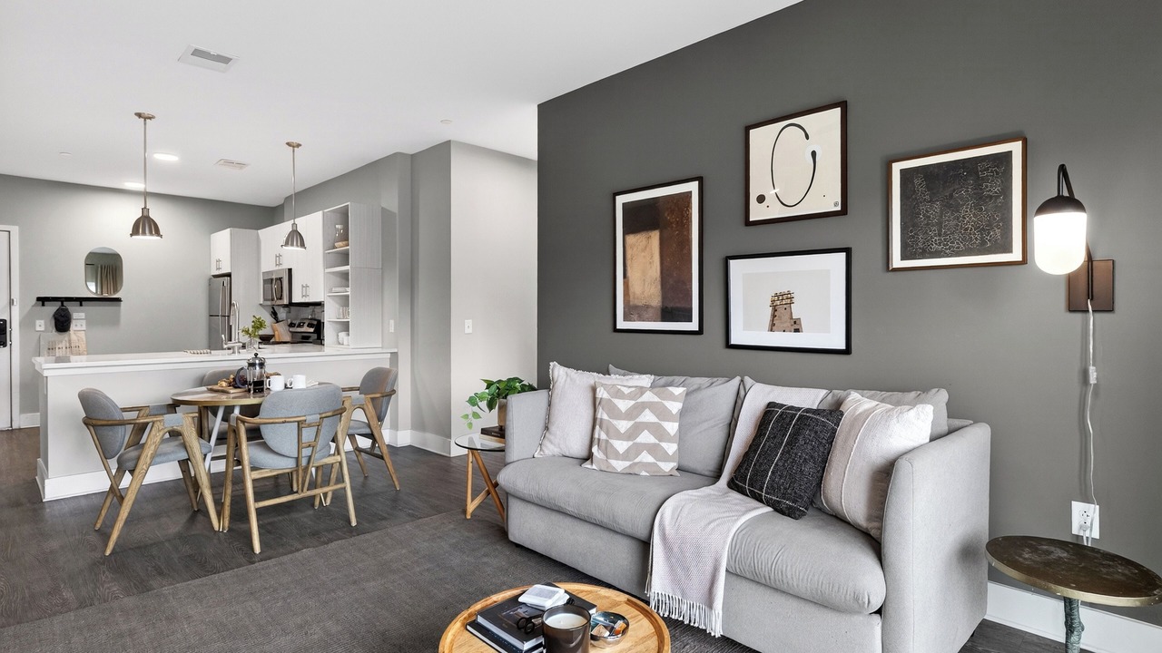 Photo of Livingroom in Midtown