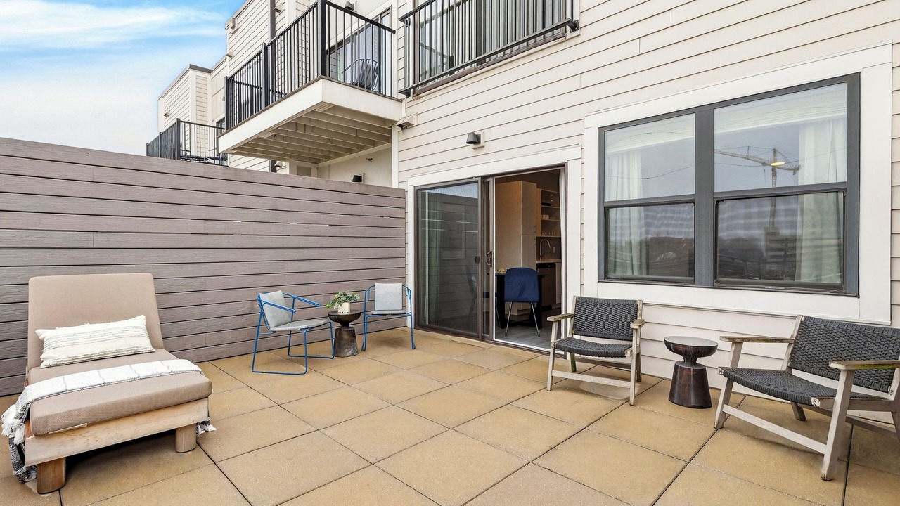 Photo of Patio Balcony in Hillsboro Village