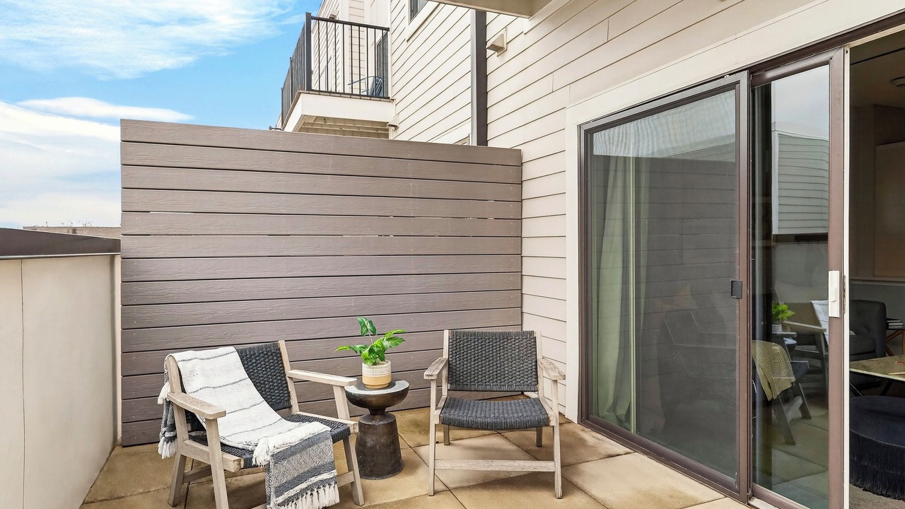 Photo of Patio Balcony in Hillsboro Village