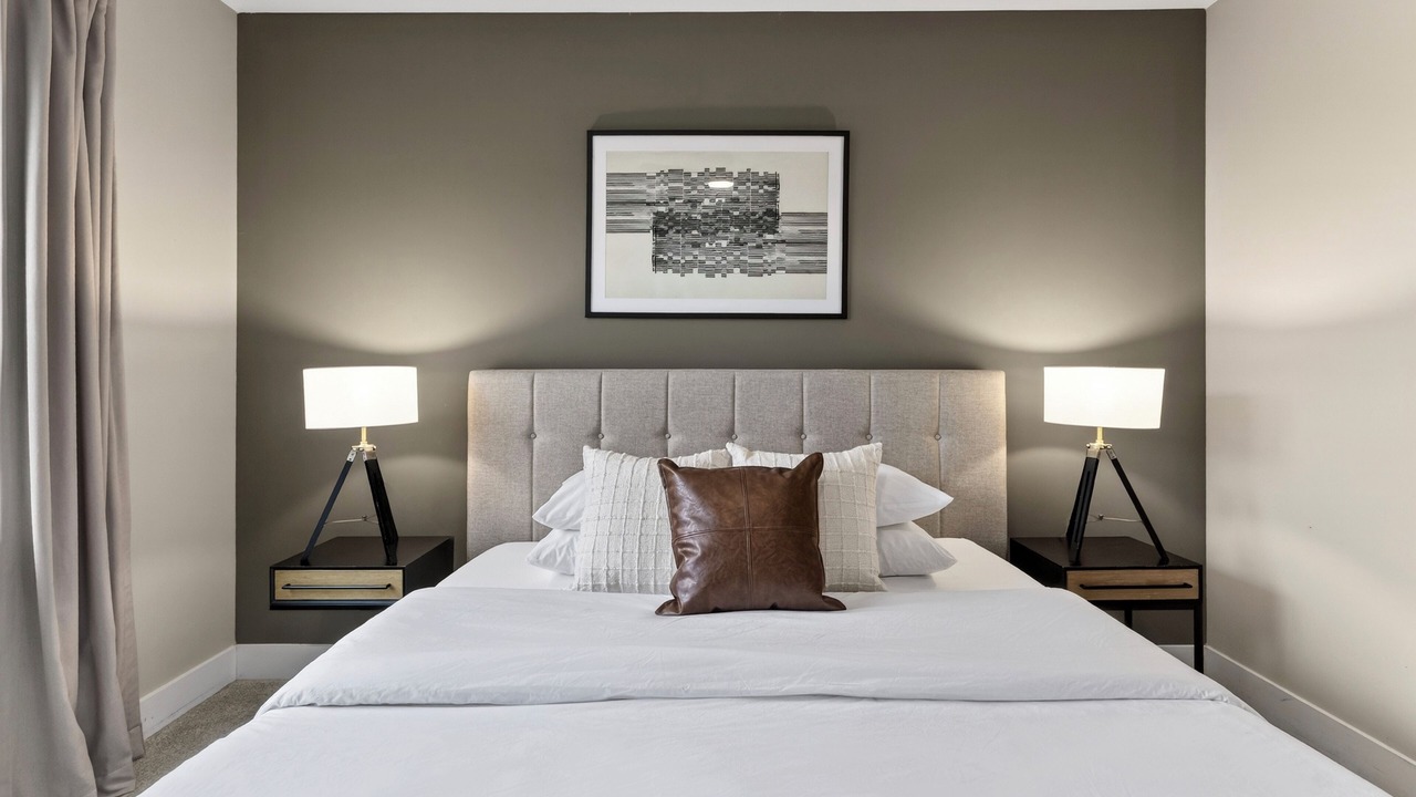 Photo of Bedroom in Hillsboro Village