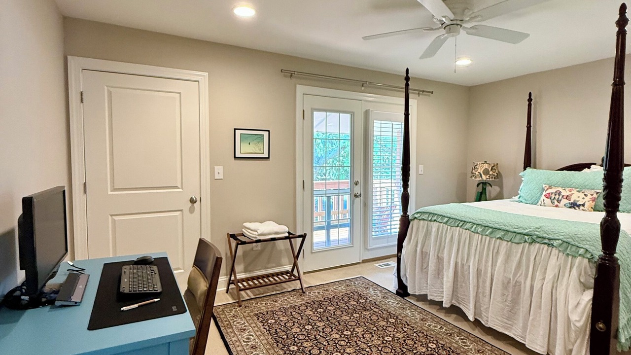 Photo of Bedroom in Morehead City