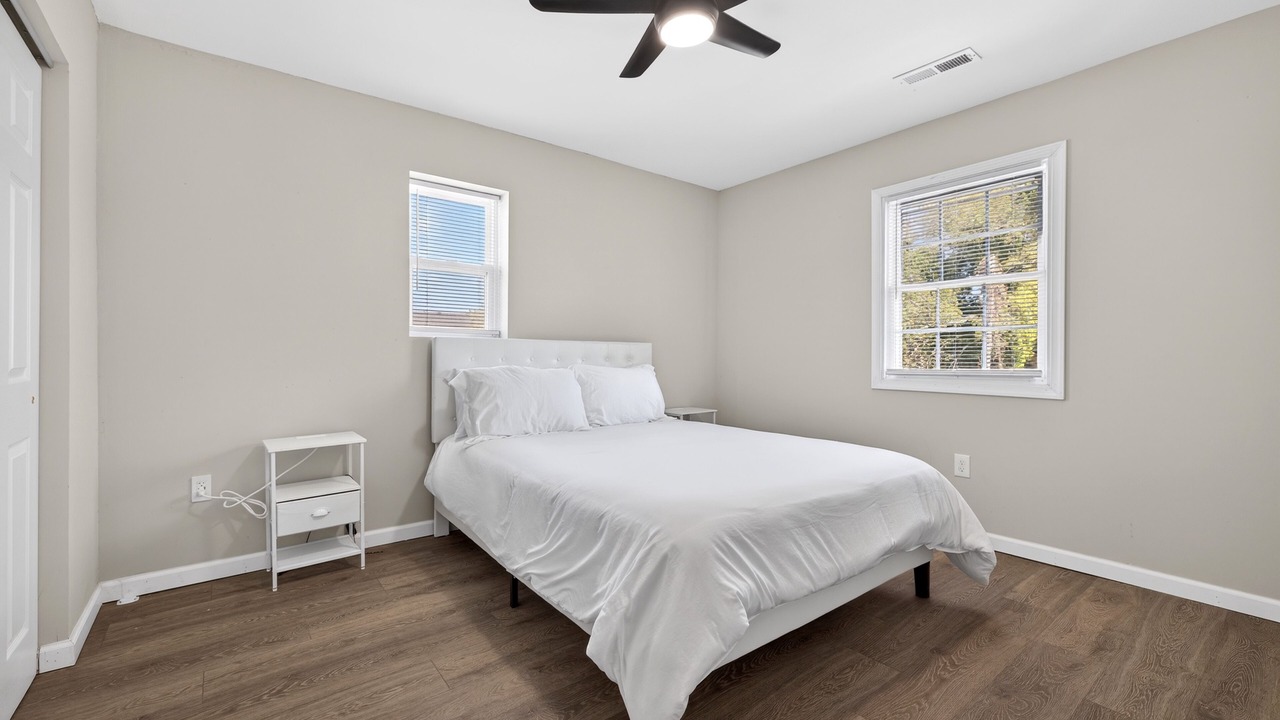 Photo of Bedroom in East Ocean View