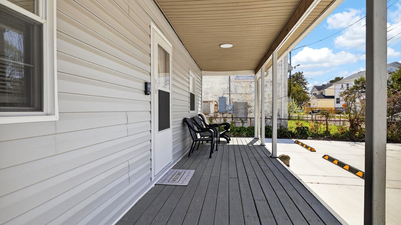 Photo of Patio Balcony in East Ocean View