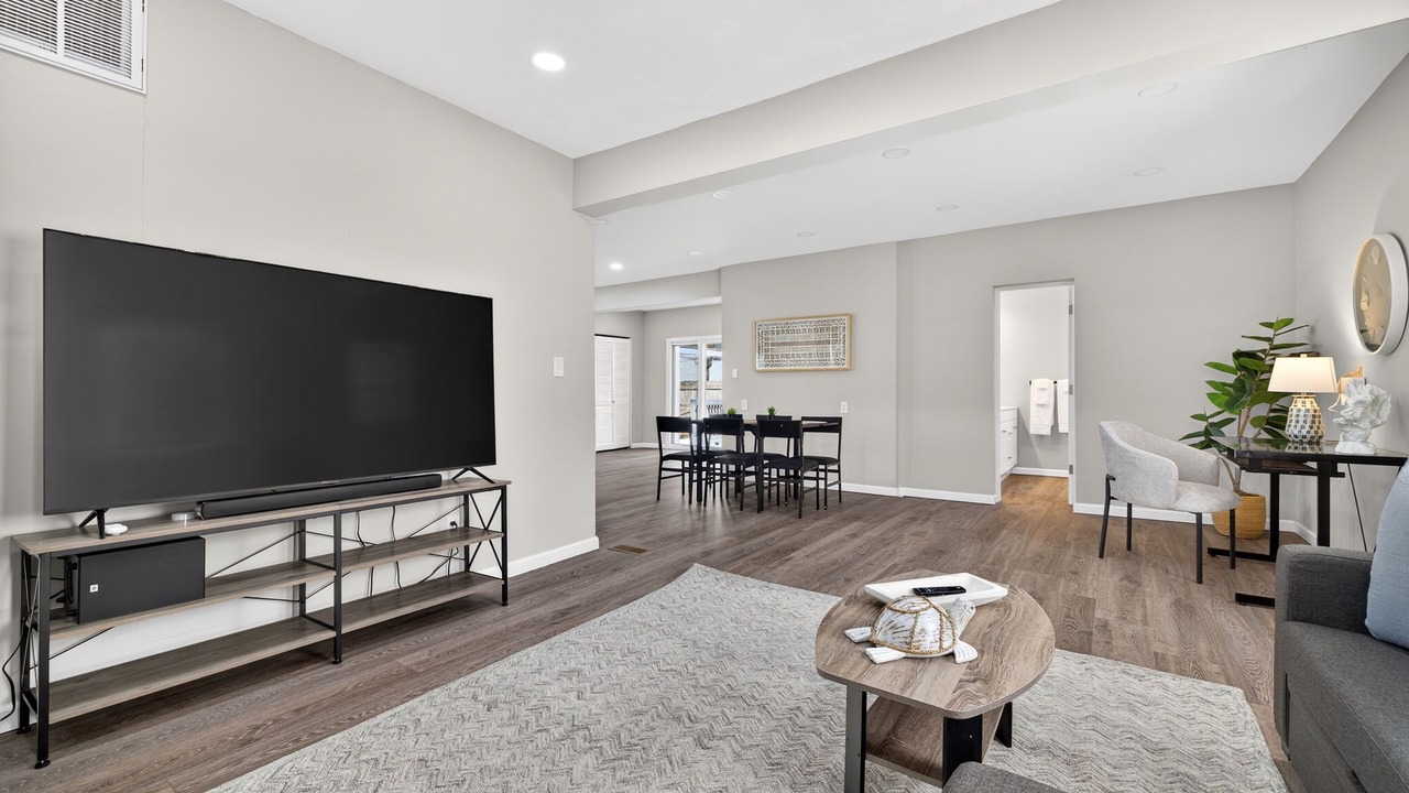 Photo of Livingroom in East Ocean View