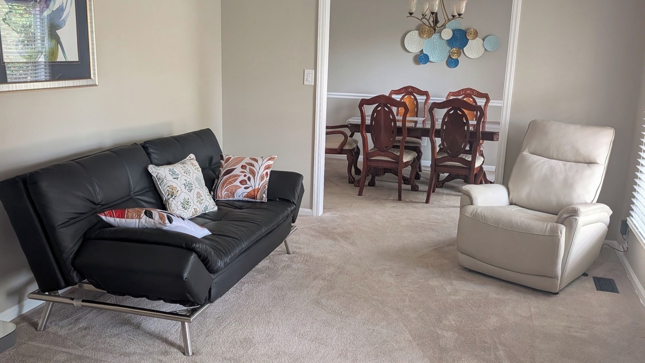 Photo of Livingroom in Greensboro