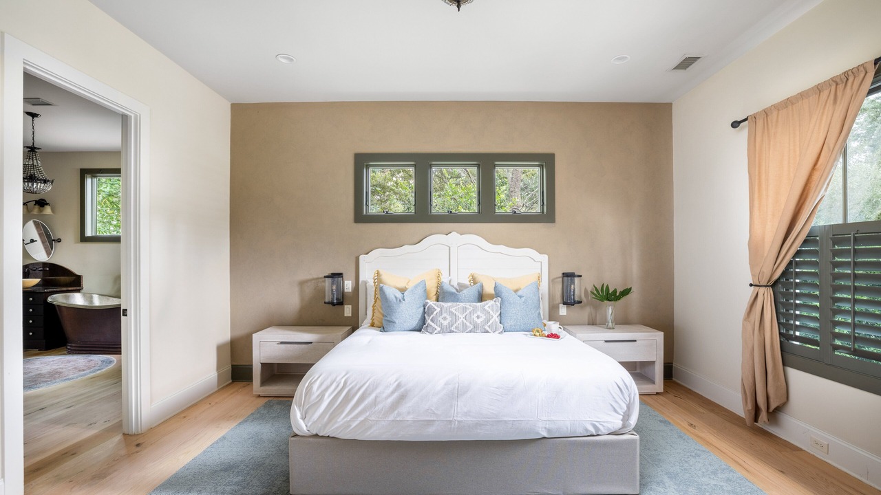 Photo of Bedroom in Folly Beach