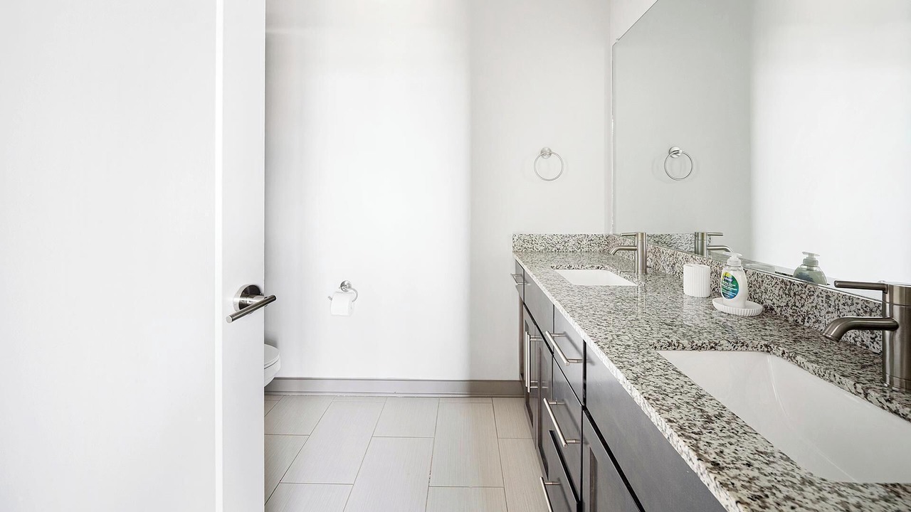 Photo of Bathroom in Talbot's Corner