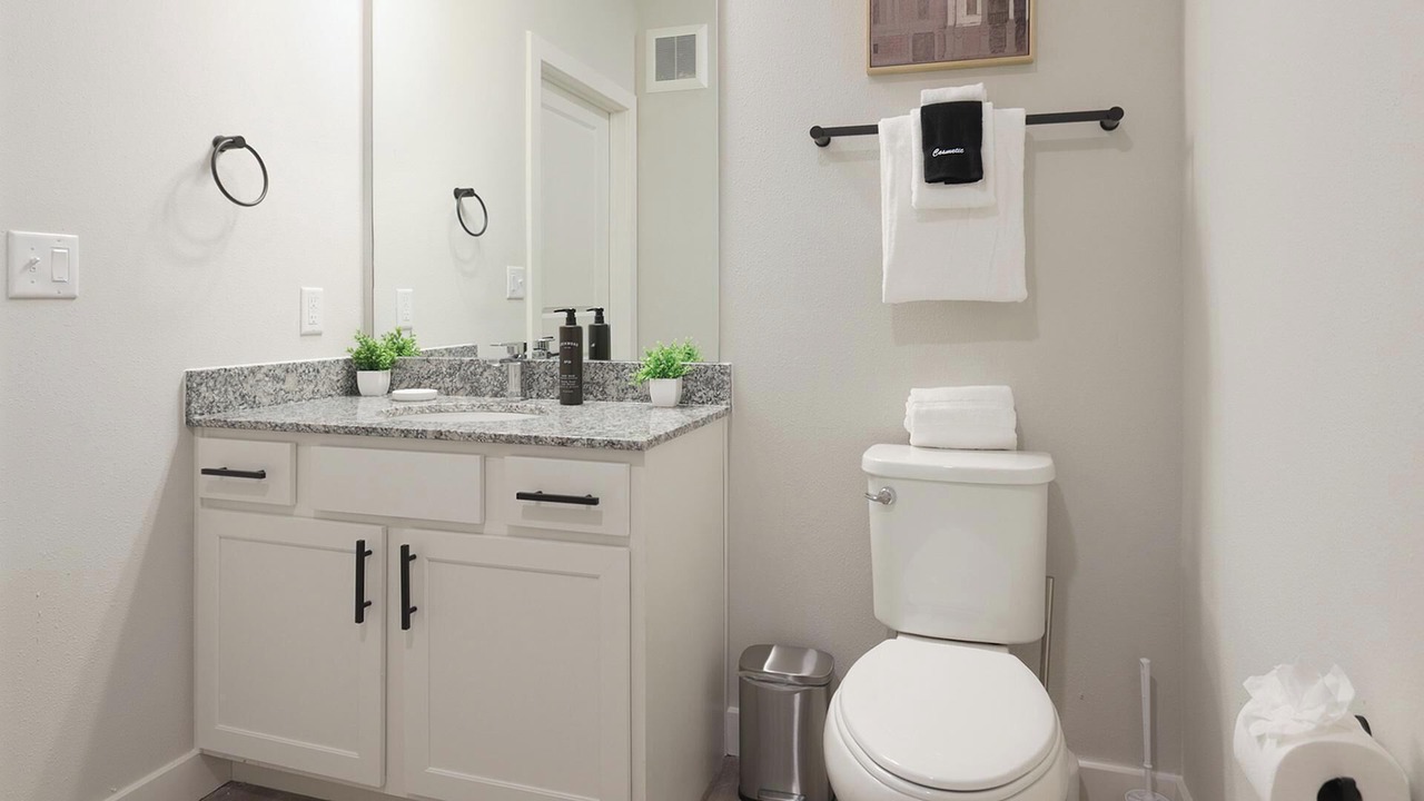 Photo of Bathroom in Beaufort