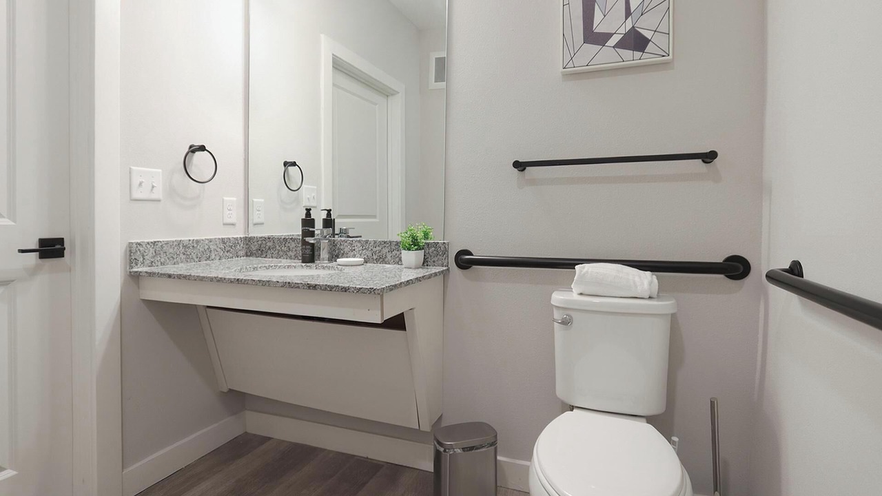 Photo of Bathroom in Beaufort