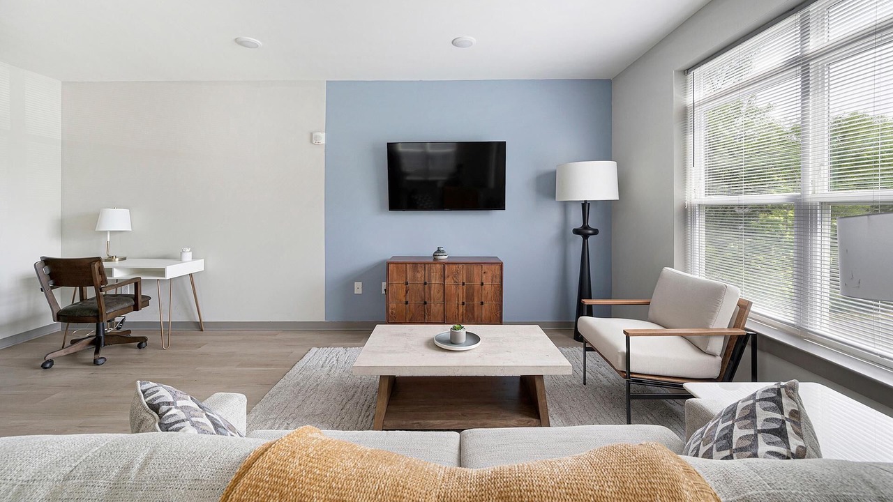 Photo of Livingroom in Talbot's Corner