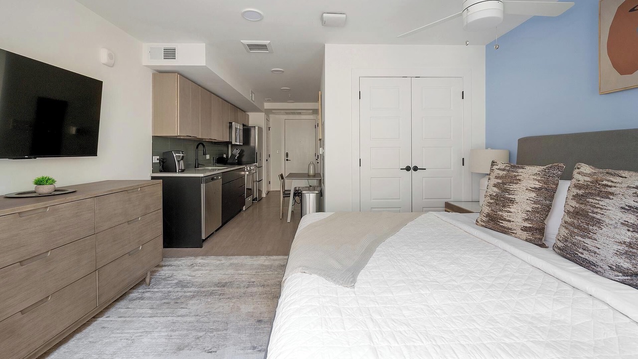 Photo of Bedroom in Eighth Avenue