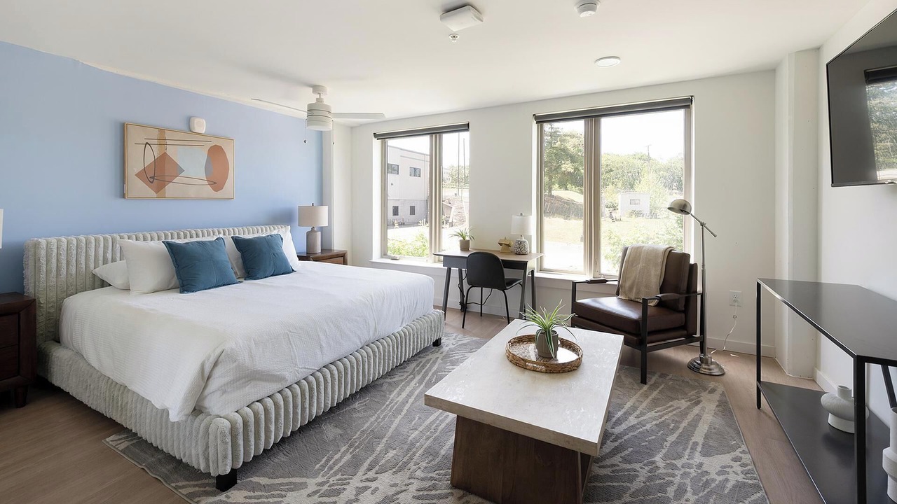 Photo of Bedroom in Eighth Avenue