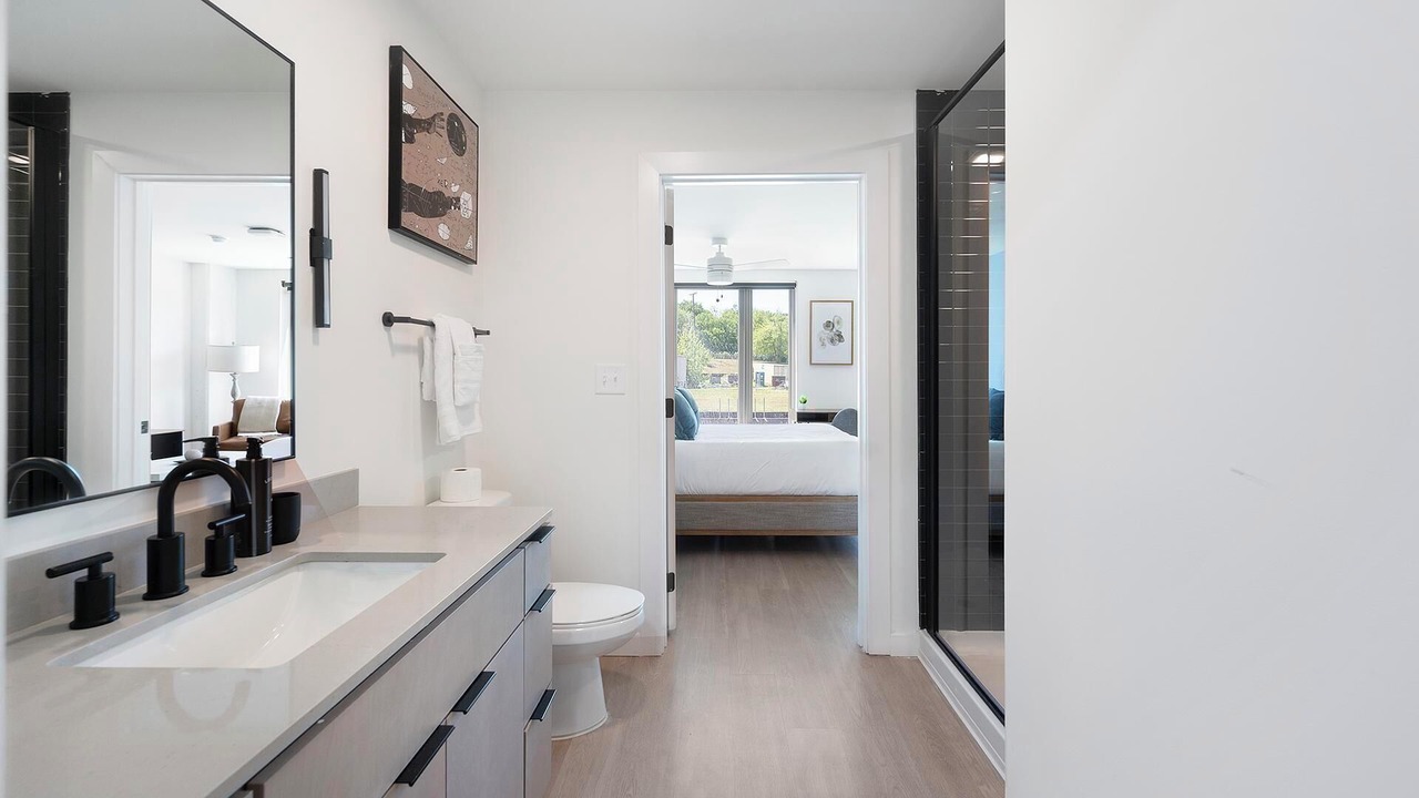 Photo of Bathroom in Eighth Avenue