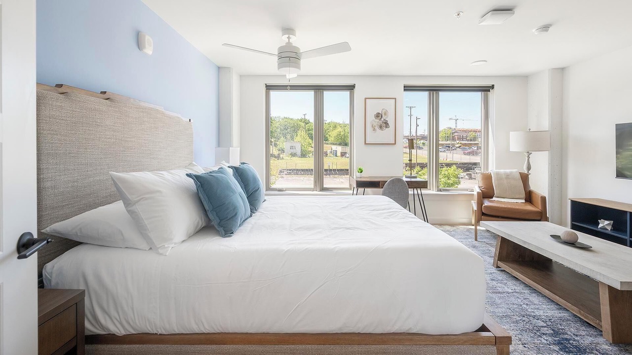 Photo of Bedroom in Eighth Avenue