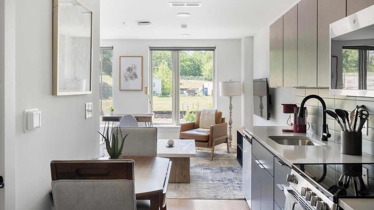 Photo of Kitchen in Eighth Avenue
