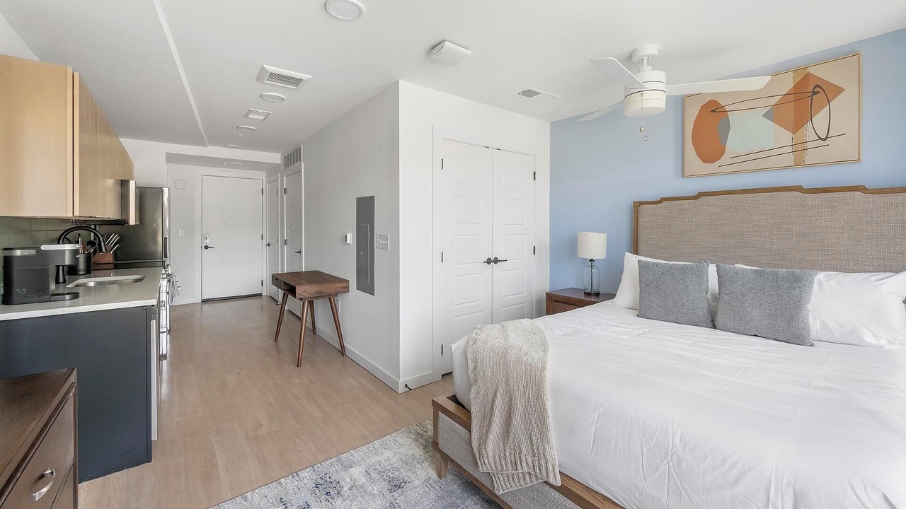 Photo of Bedroom in Eighth Avenue