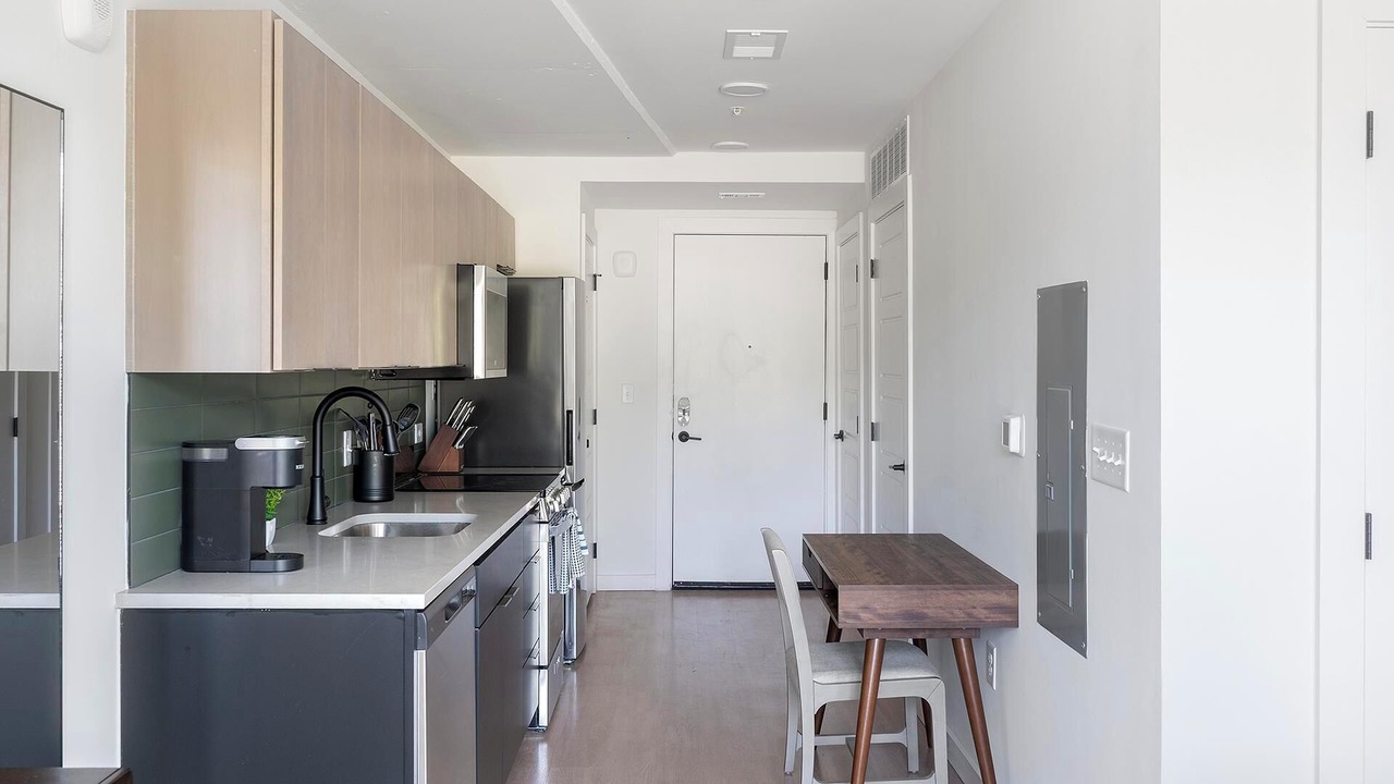 Photo of Kitchen in Eighth Avenue