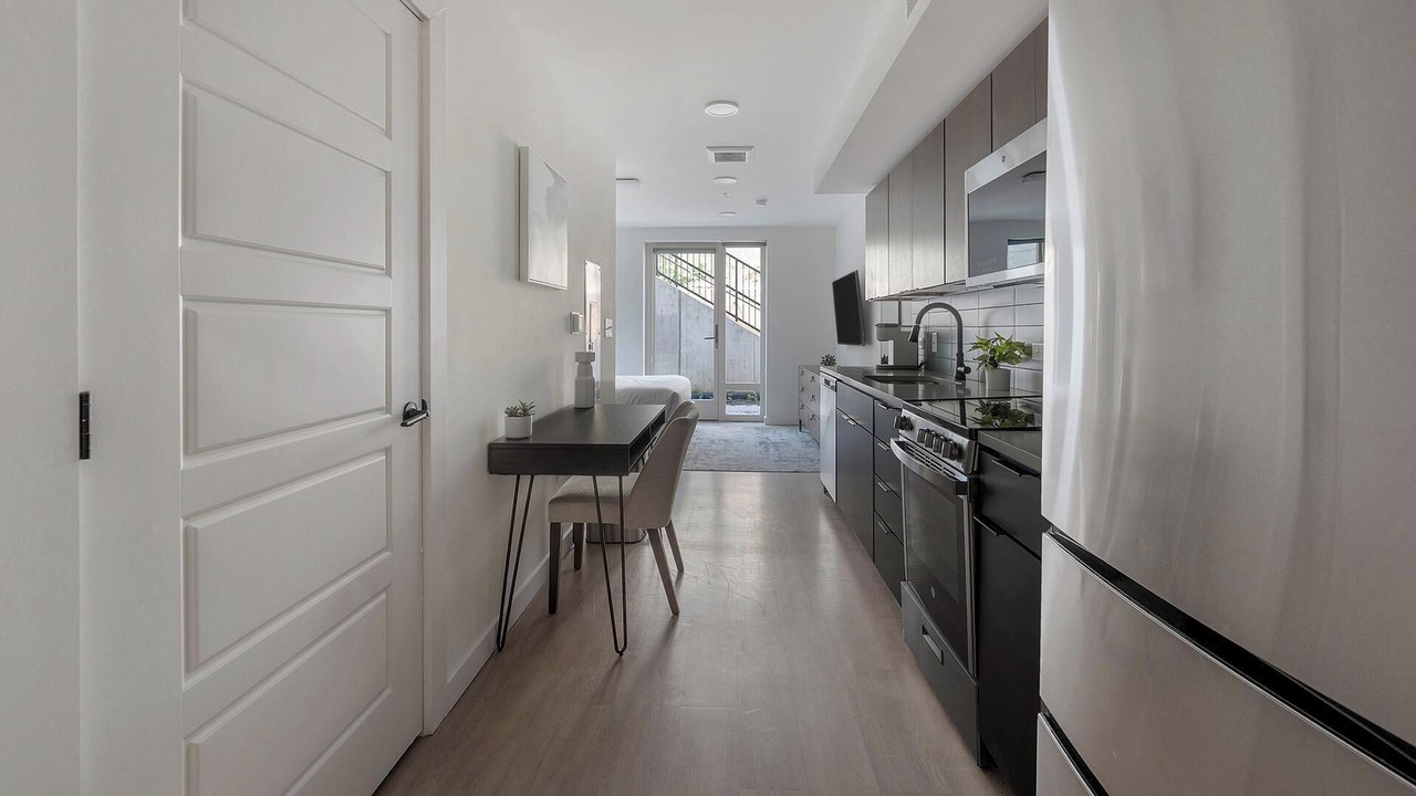 Photo of Kitchen in Eighth Avenue