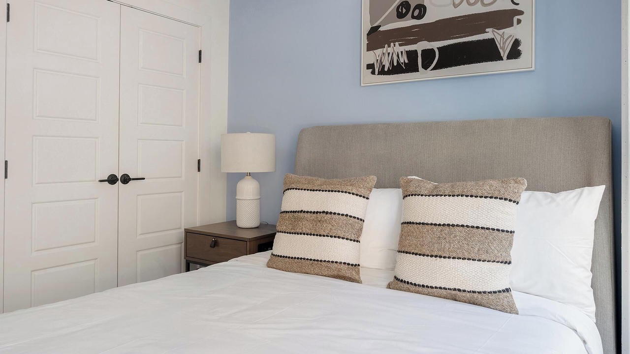 Photo of Bedroom in Eighth Avenue