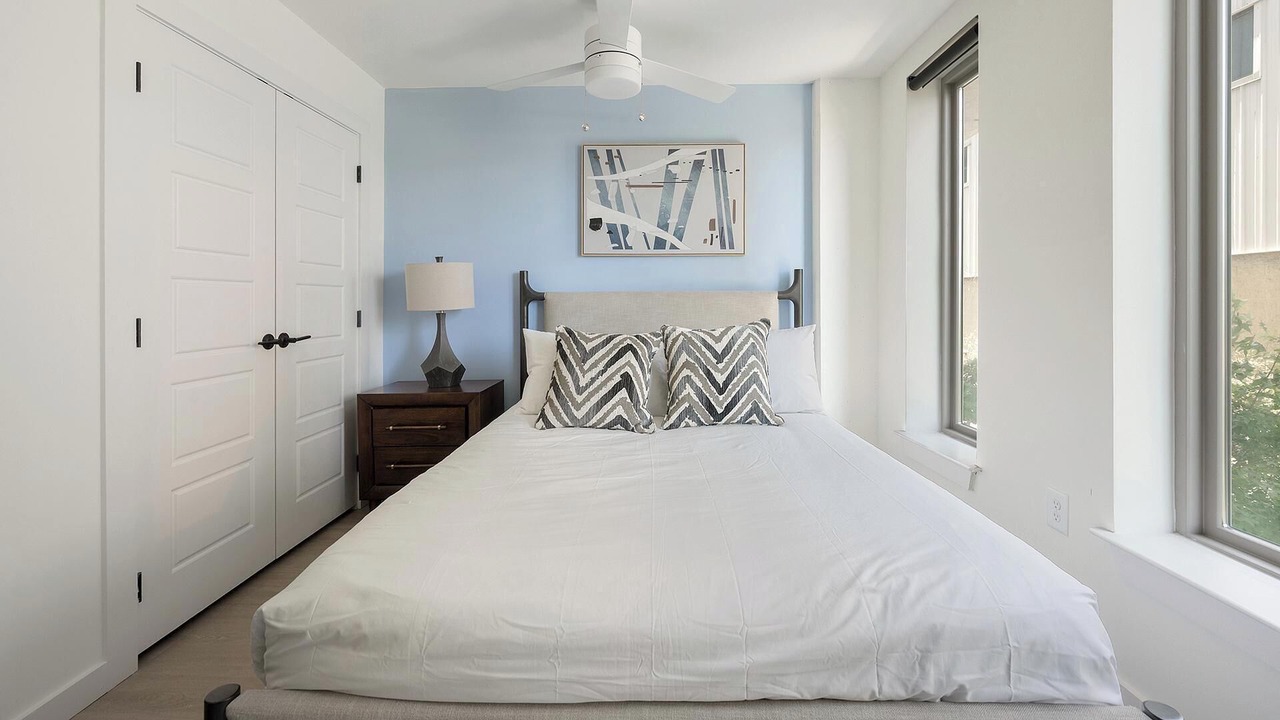 Photo of Bedroom in Eighth Avenue