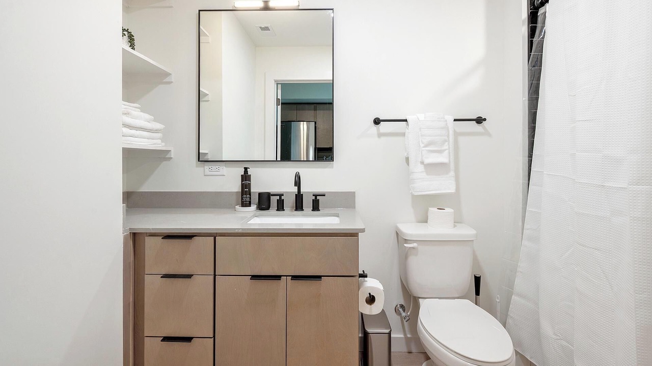 Photo of Bathroom in Eighth Avenue