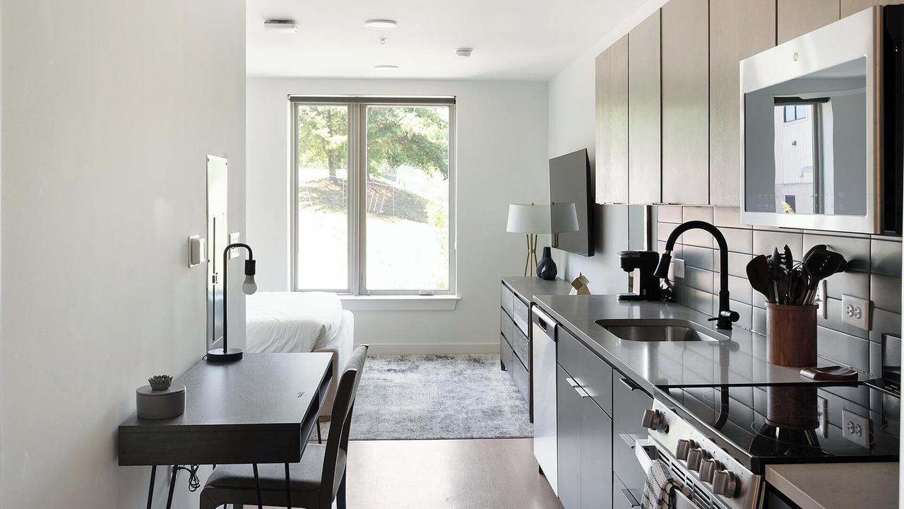 Photo of Kitchen in Eighth Avenue
