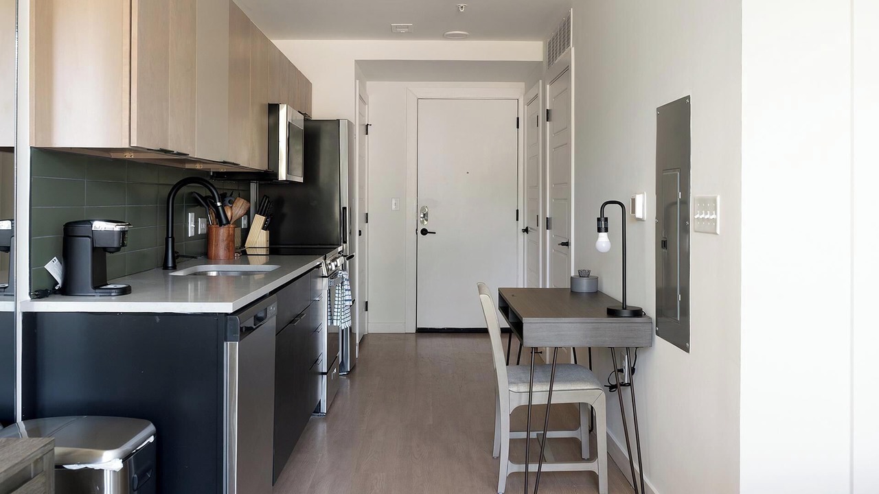 Photo of Kitchen in Eighth Avenue