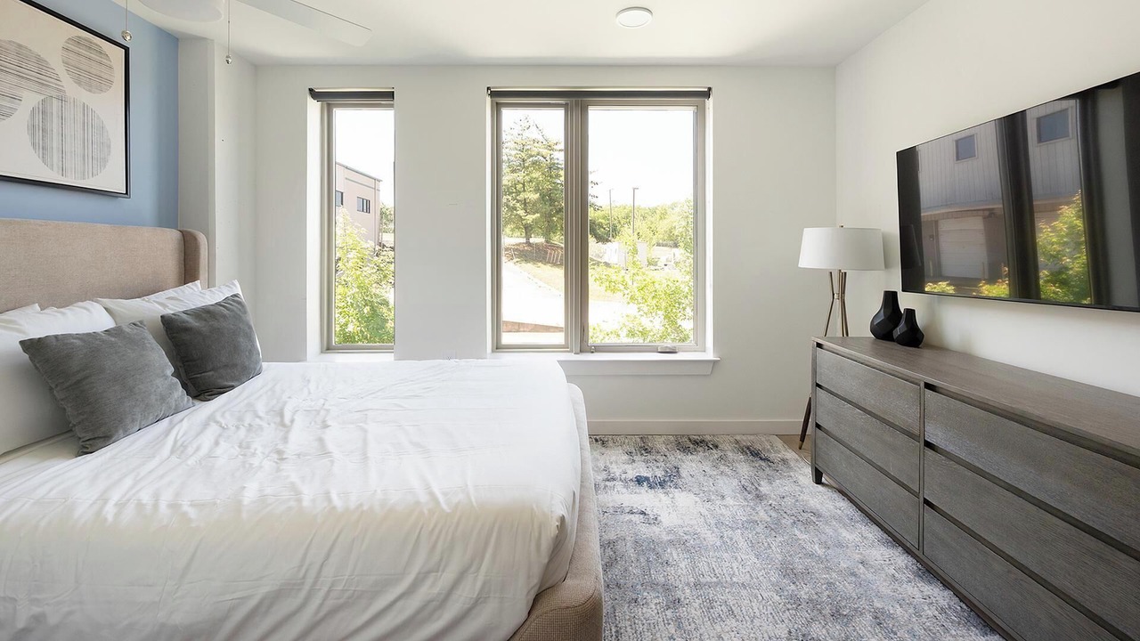 Photo of Bedroom in Eighth Avenue