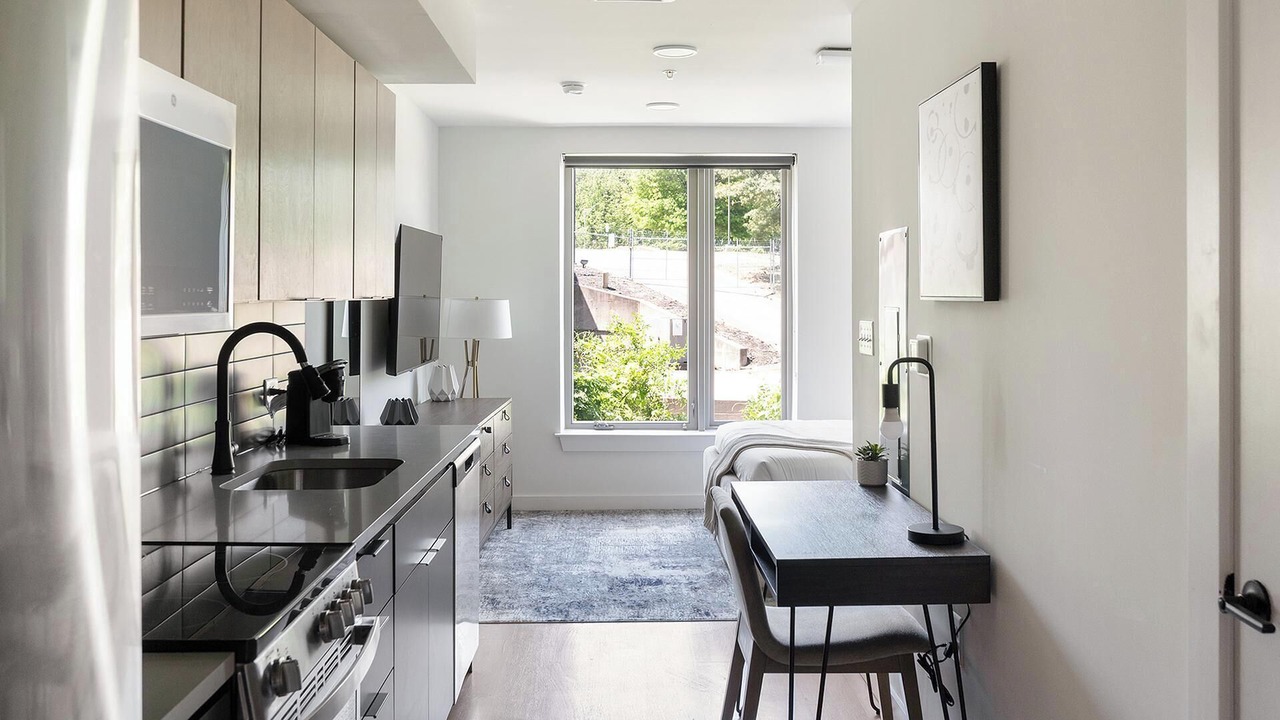 Photo of Kitchen in Eighth Avenue