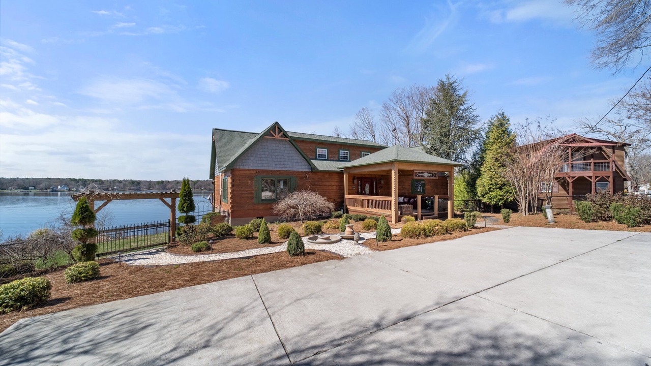 Photo of Outdoor in Southmont