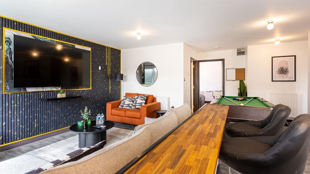 Photo of Livingroom in Stoke-on-Trent