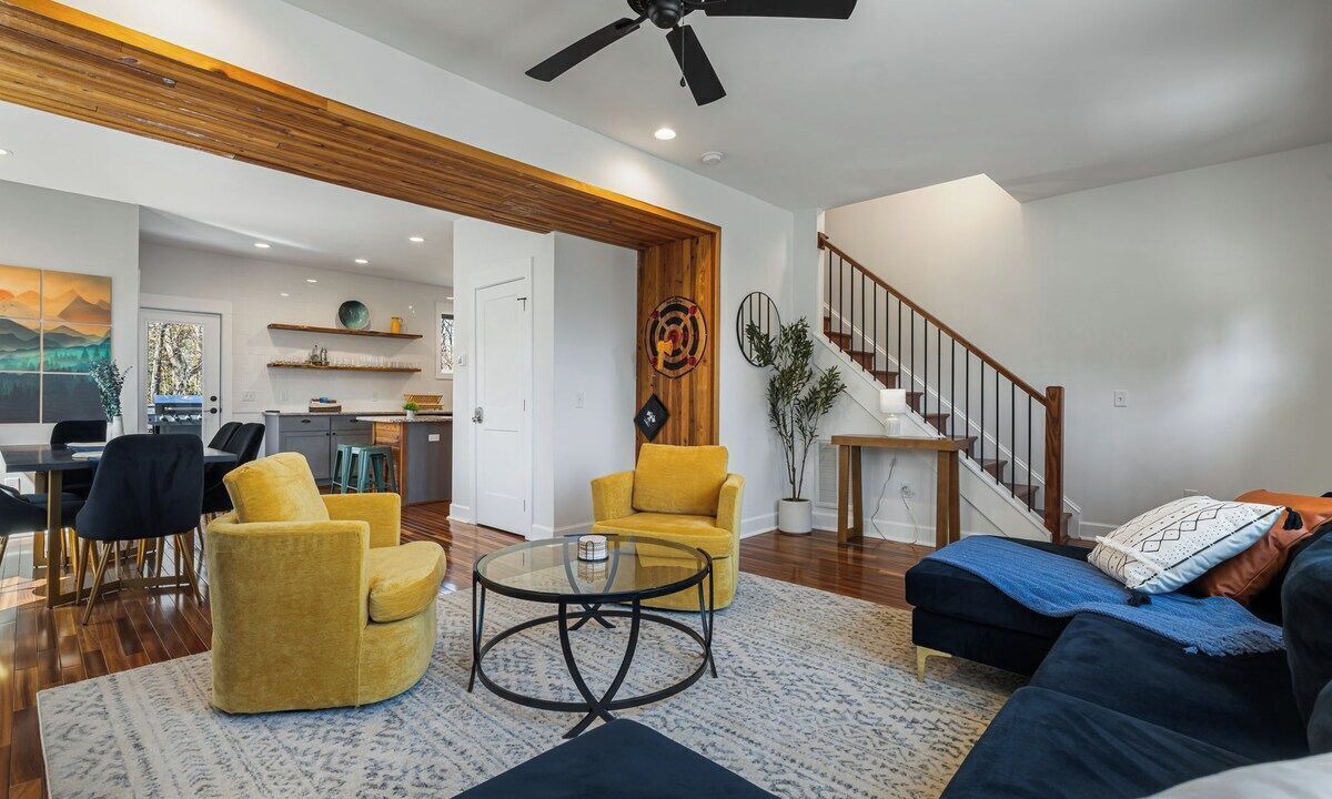Photo of Livingroom in Woodfin