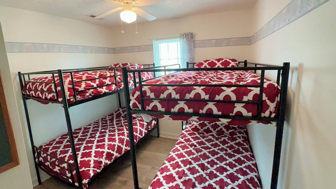 Photo of Bedroom in Tranquil Harbour
